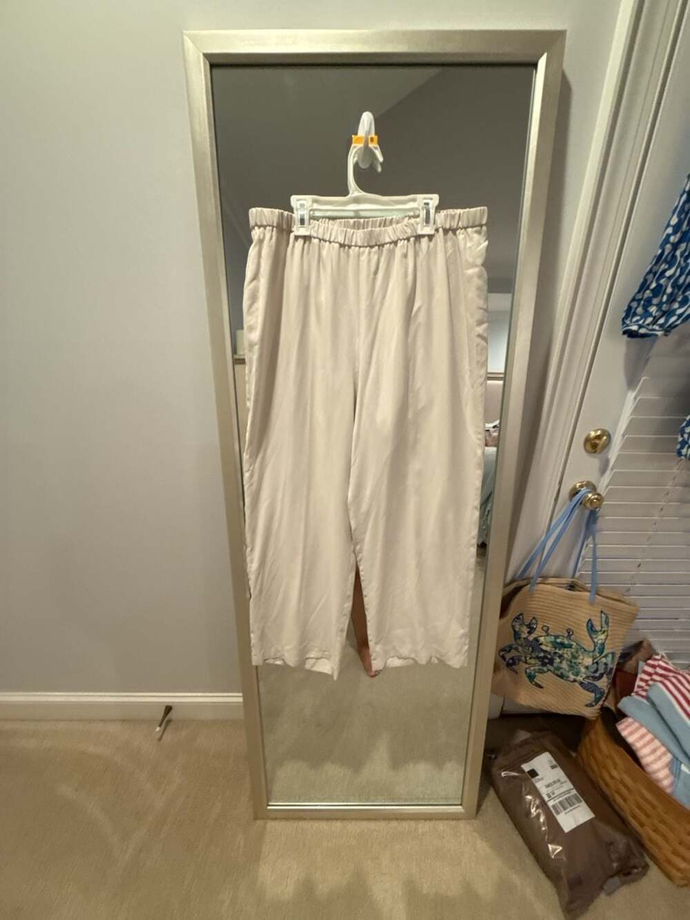 Eileen Fisher Women's Off-White 100% Silk Wide Leg Pull-On Pants